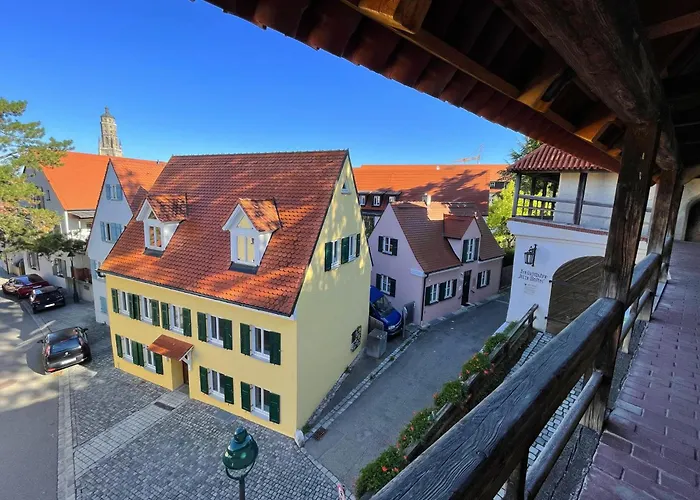 Stadtmauer Apartments - Neue Helle Studio Wohnung Direkt An Der Historischen Stadtmauer